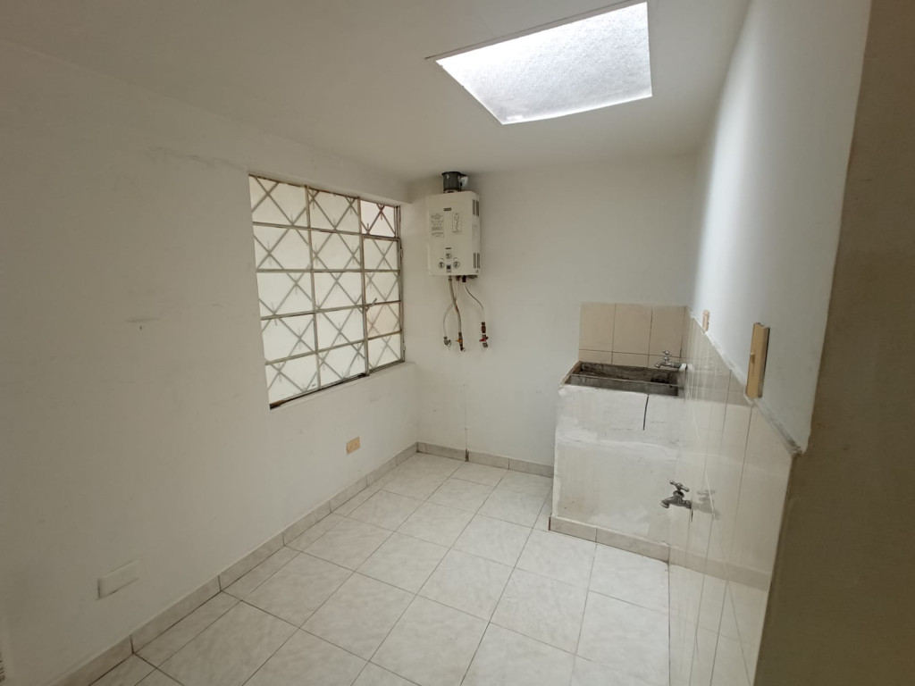 Casa de 3 alcobas en venta en Ciudad Jardín Sur, Bogotá, 332 m² · foto 9 de 21