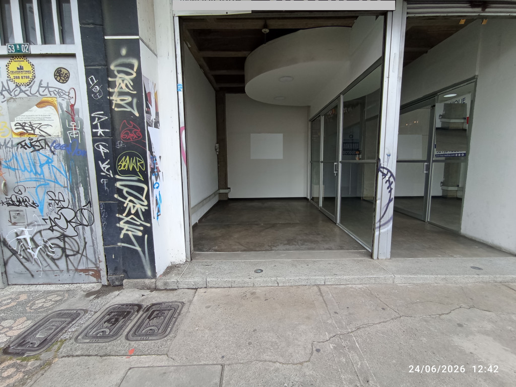 Local en arriendo en Galerías, Bogotá, 14 m² · foto 3 de 5