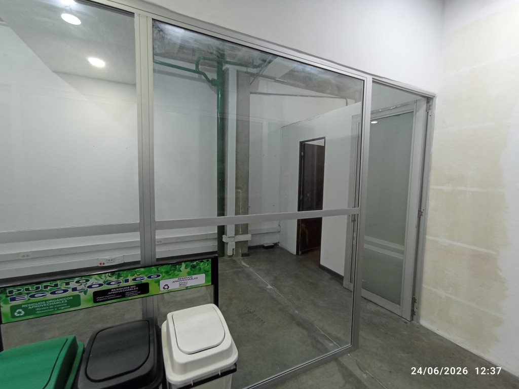 Local en arriendo en Galerías, Bogotá, 11 m² · foto 6 de 6