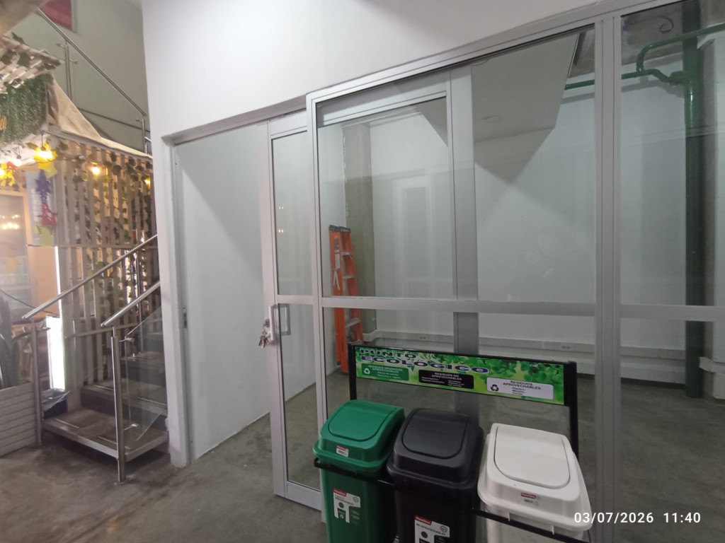Local en arriendo en Galerías, Bogotá, 6 m² · foto 4 de 6