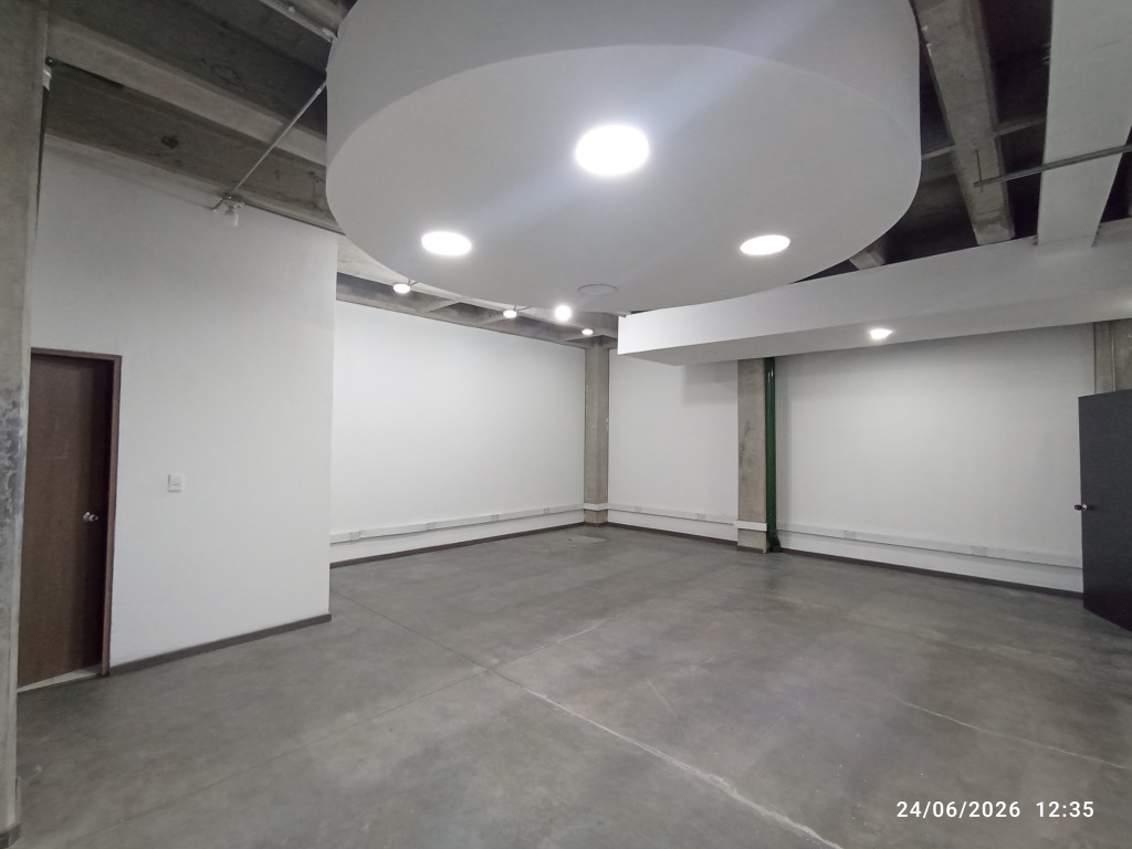 Local en arriendo en Galerías, Bogotá, 40 m² · foto 4 de 8
