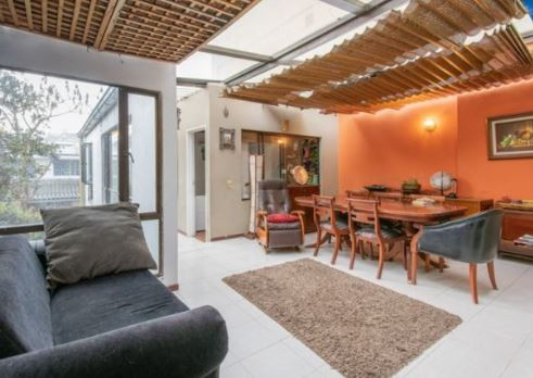 Casa de 5 alcobas en venta en Pasadena, Bogotá, 330 m² · foto 3 de 24