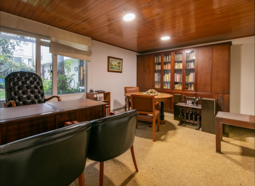 Casa de 5 alcobas en venta en Pasadena, Bogotá, 330 m² · foto 16 de 24