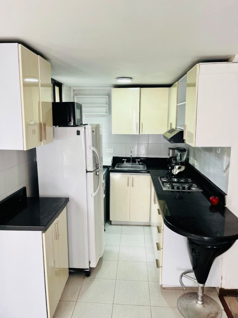 Casa de 5 alcobas en venta en Pasadena, Bogotá, 330 m² · foto 9 de 24