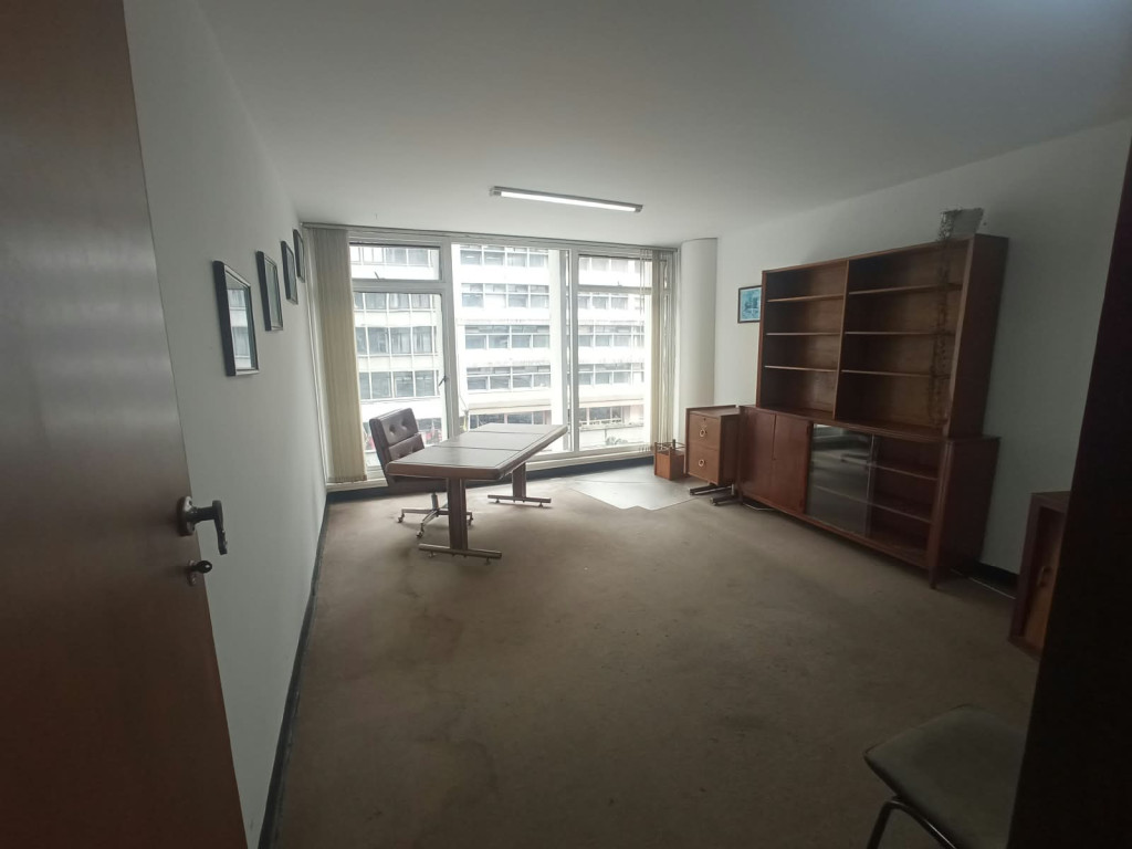Oficina en venta en La Candelaria, Bogotá, 32 m² · foto 6 de 7