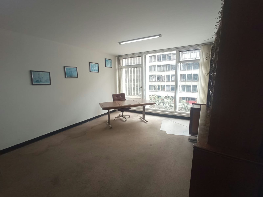 Oficina en venta en La Candelaria, Bogotá, 32 m² · foto 7 de 7