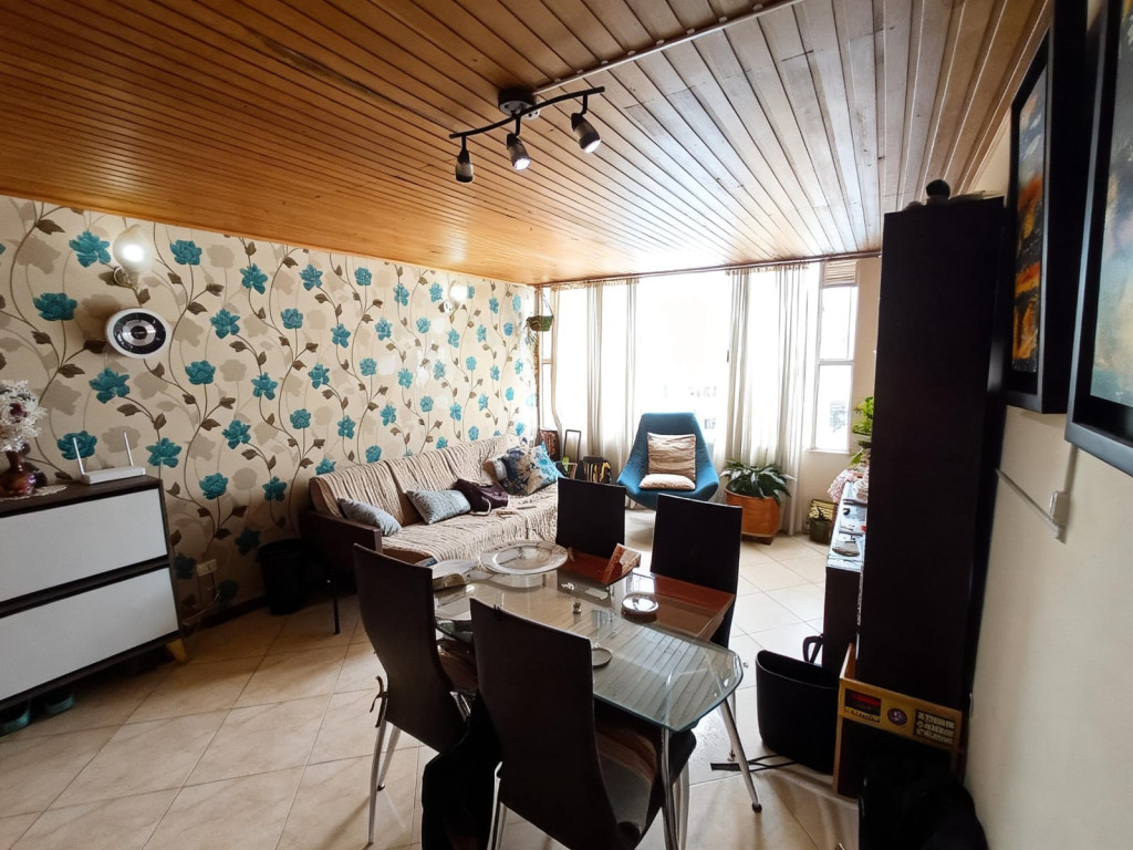 Apartamento de 2 alcobas en venta en San José De Spring, Bogotá, 65 m² · foto 3 de 13