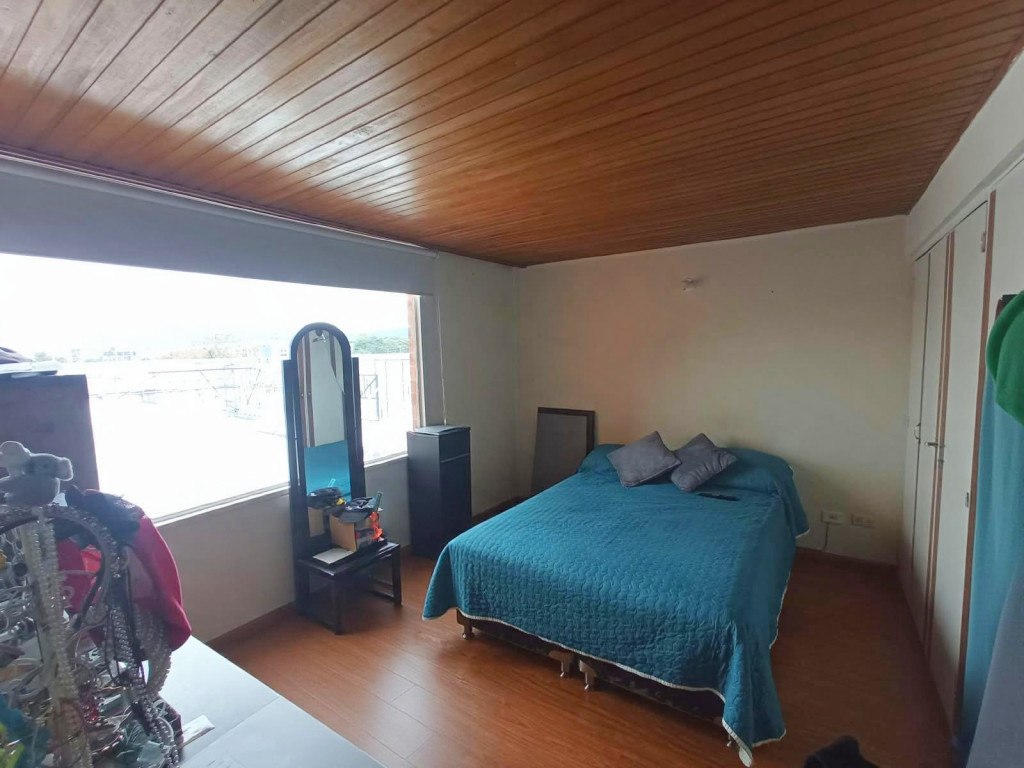 Apartamento de 2 alcobas en venta en San José De Spring, Bogotá, 65 m² · foto 6 de 13