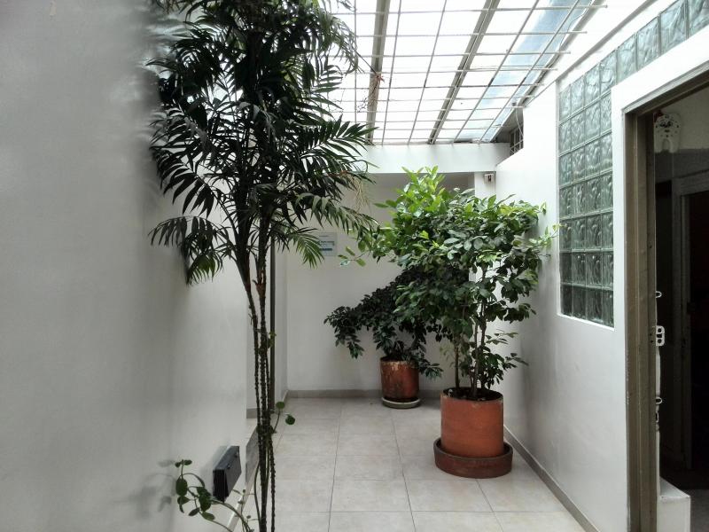 Oficina en arriendo en El Lago, Bogotá, 16 m² · foto 4 de 17