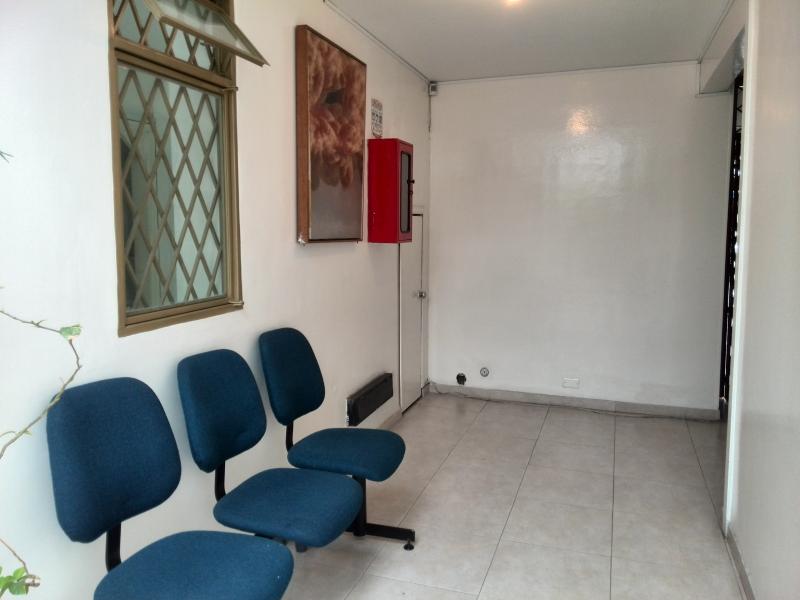 Oficina en arriendo en El Lago, Bogotá, 16 m² · foto 5 de 17