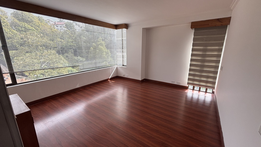 Apartamento de 3 alcobas en venta en Los Lagartos, Bogotá, 176 m² · foto 12 de 24