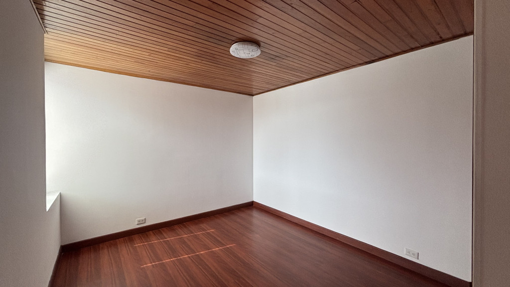 Apartamento de 3 alcobas en venta en Los Lagartos, Bogotá, 176 m² · foto 19 de 24