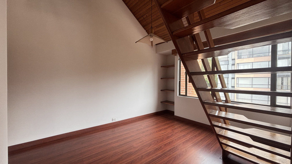 Apartamento de 3 alcobas en venta en Los Lagartos, Bogotá, 176 m² · foto 22 de 24