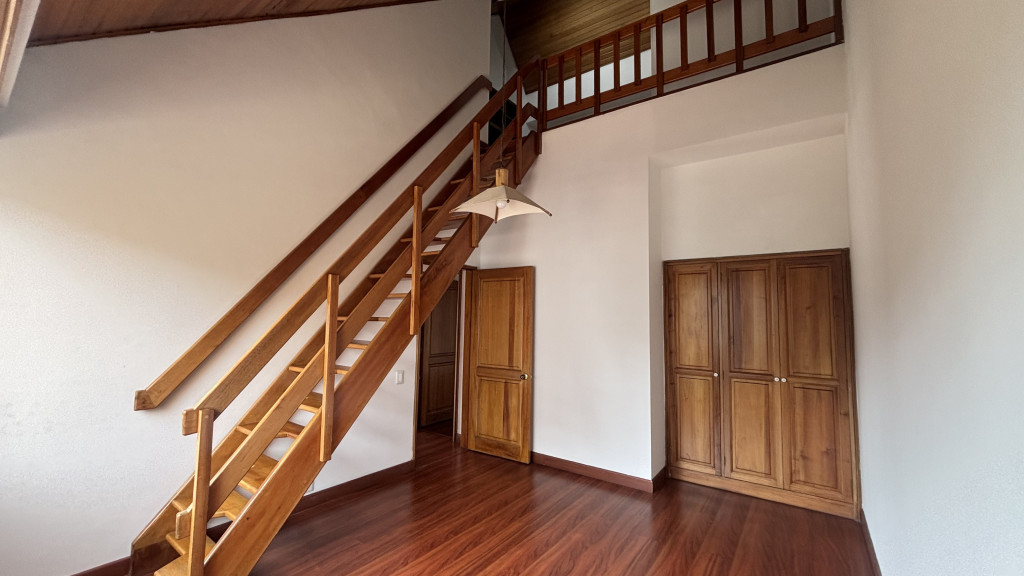 Apartamento de 3 alcobas en venta en Los Lagartos, Bogotá, 176 m² · foto 23 de 24