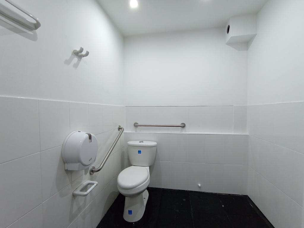 Oficina en arriendo en El Nogal, Bogotá, 433 m² · foto 22 de 24