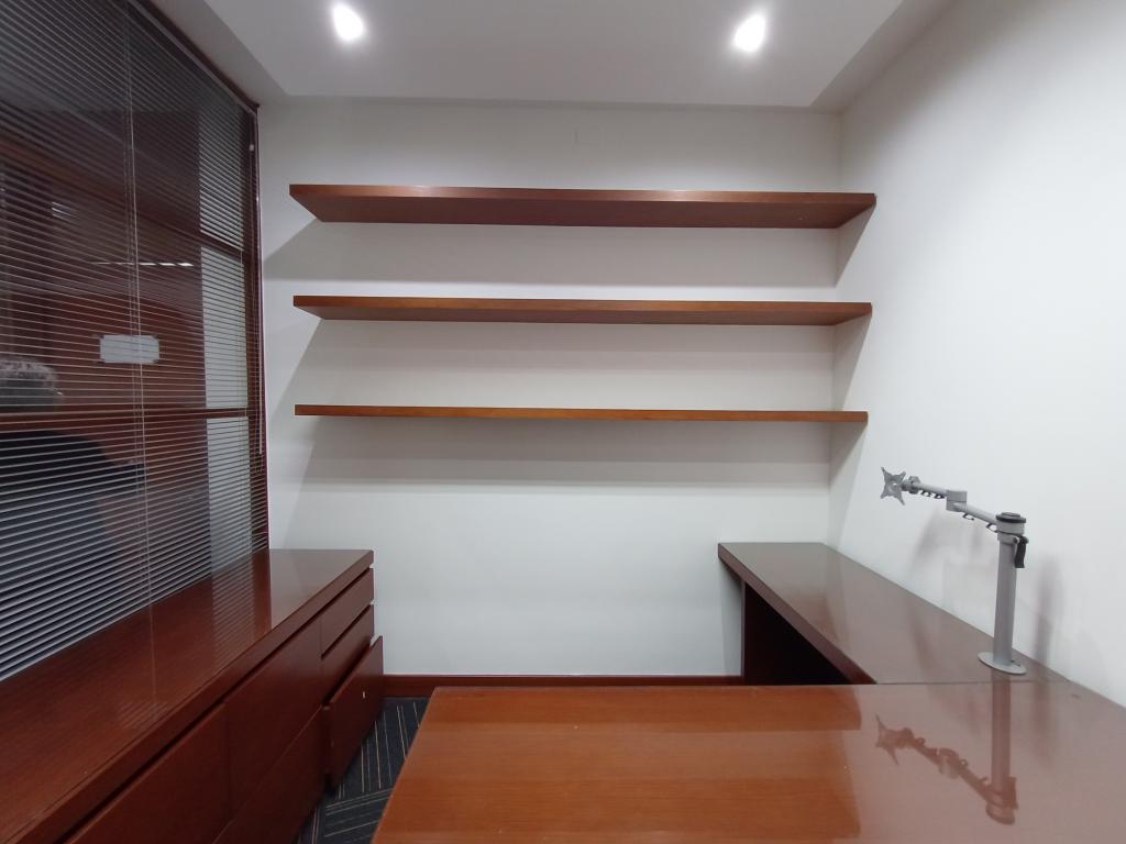 Oficina en arriendo en El Nogal, Bogotá, 433 m² · foto 18 de 24