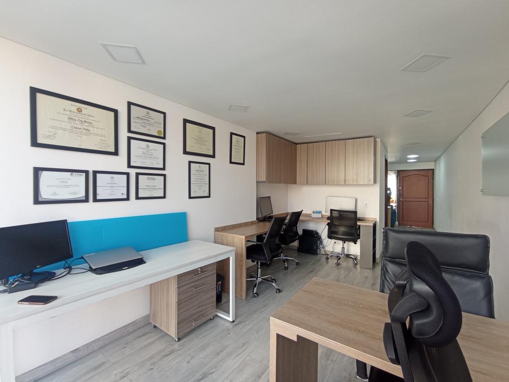 Oficina en venta en Chico Norte, Bogotá, 32 m² · foto 3 de 21