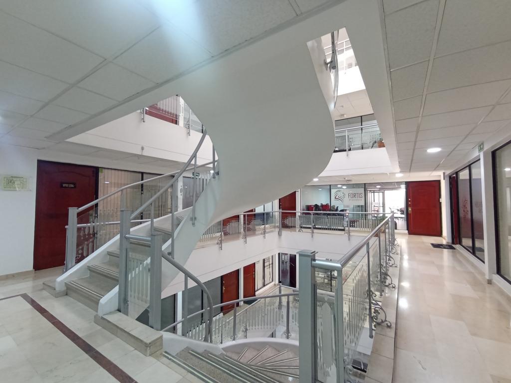 Oficina en venta en Chico Norte, Bogotá, 32 m² · foto 2 de 21