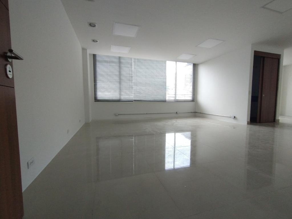 Oficina en arriendo en Santa Barbara, Bogotá, 56 m² · foto 6 de 14