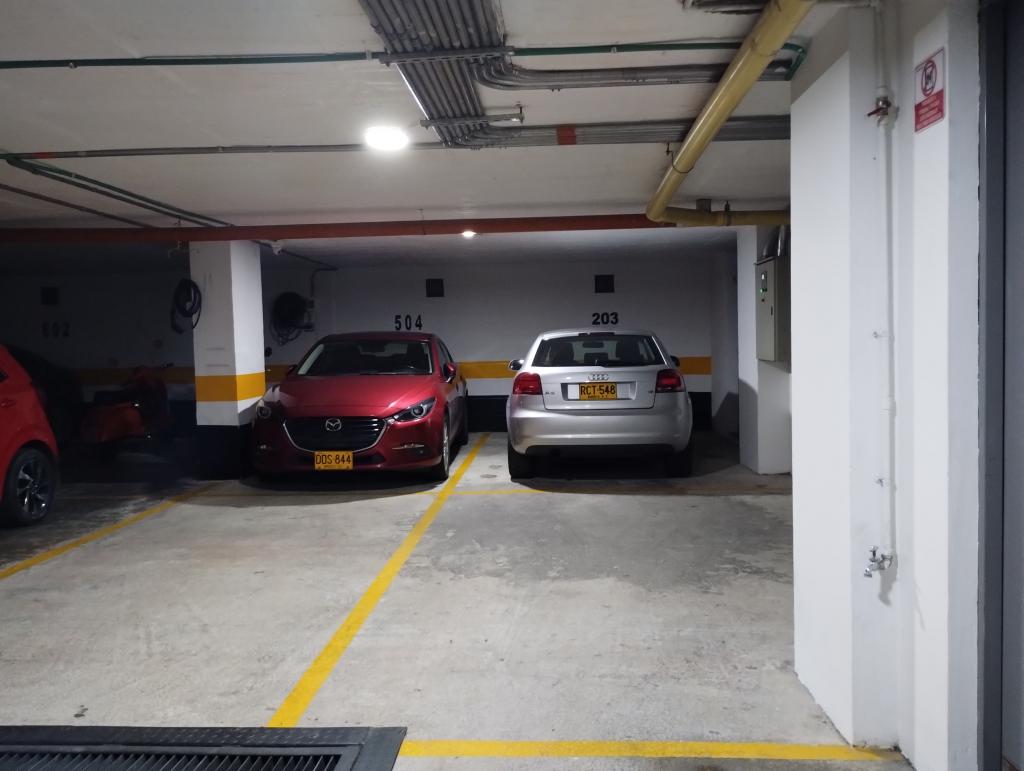 Oficina en arriendo en Santa Barbara, Bogotá, 56 m² · foto 11 de 14