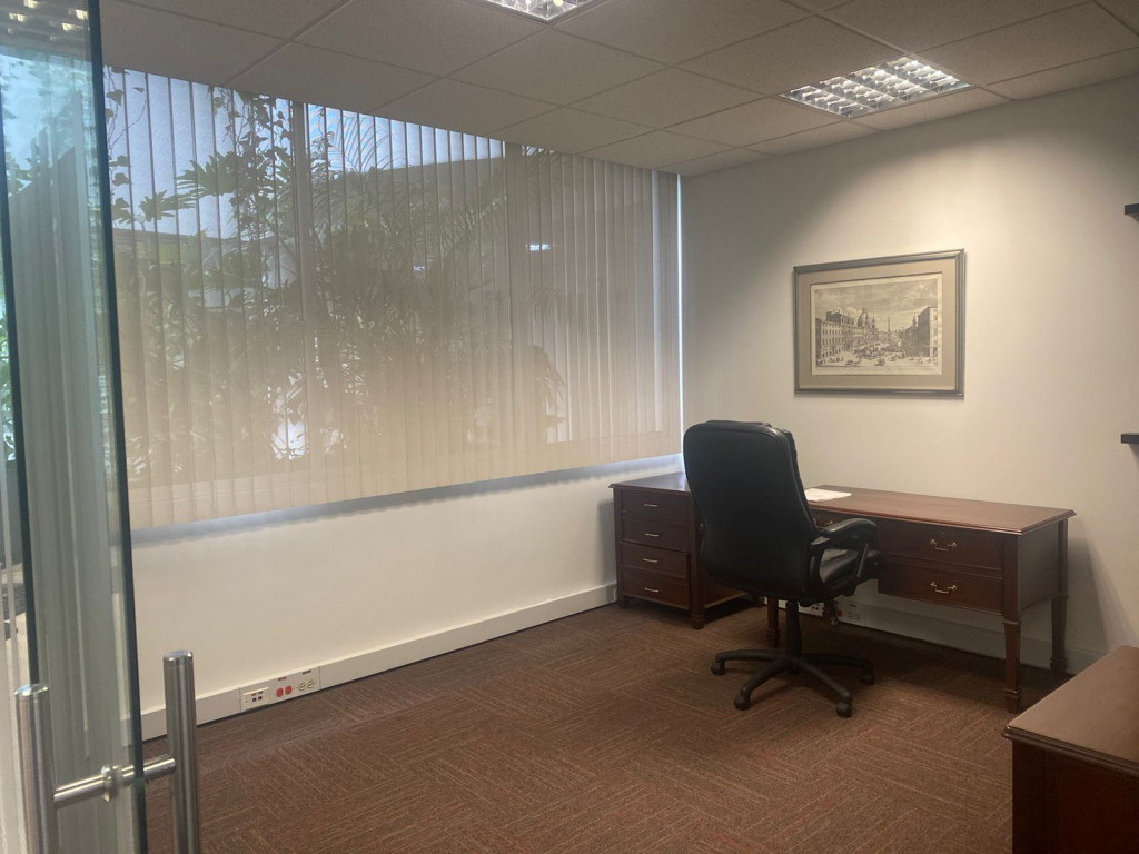 Oficina en arriendo en Chico Norte, Bogotá, 39 m² · foto 9 de 14