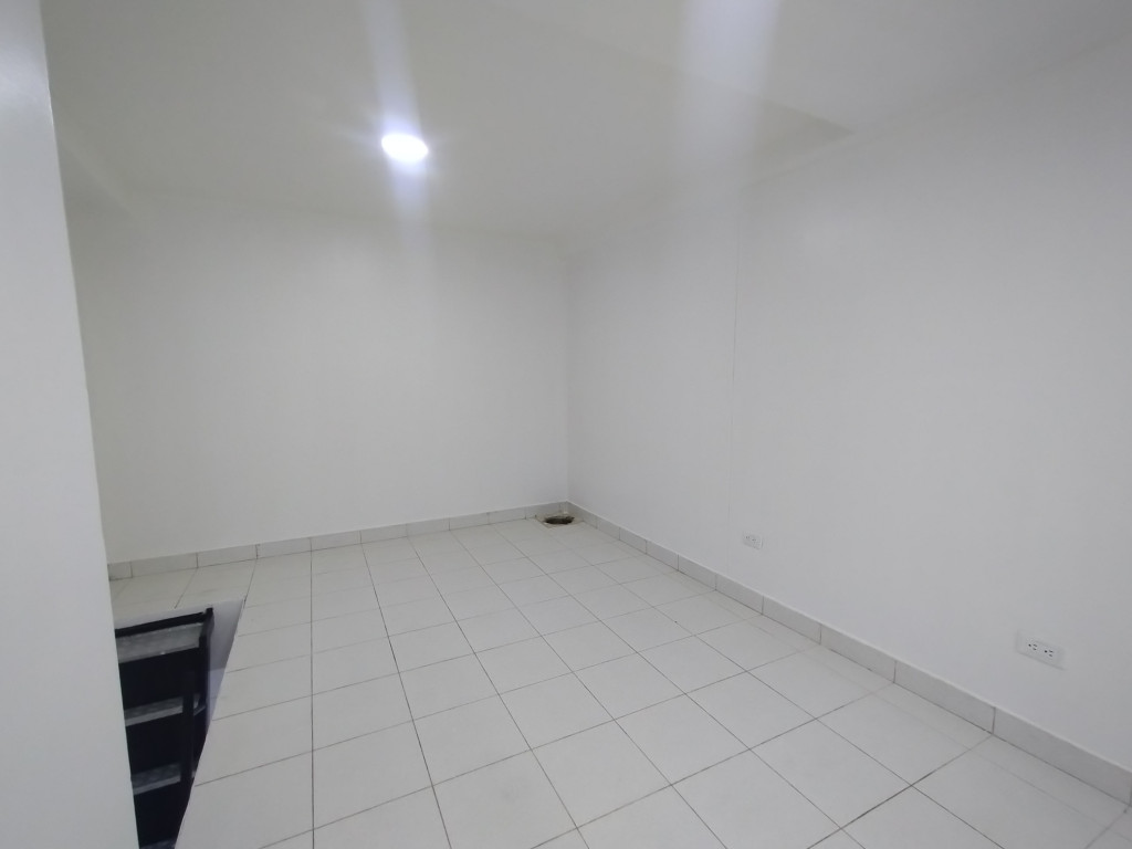 Local en venta en Sucre, Bogotá, 30 m² · foto 7 de 12