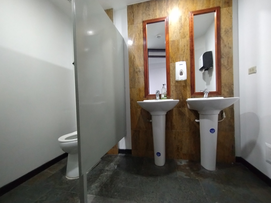 Oficina en arriendo en Chico Norte Ii, Bogotá, 296 m² · foto 6 de 16