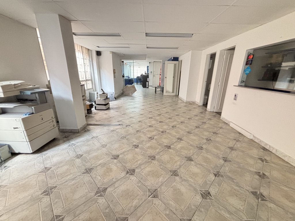 Oficina en arriendo en Santa Barbara Occidental, Bogotá, 110 m² · foto 12 de 18