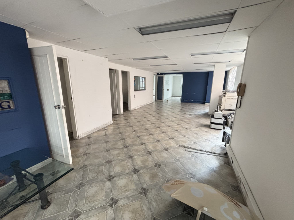 Oficina en arriendo en Santa Barbara Occidental, Bogotá, 110 m² · foto 3 de 18