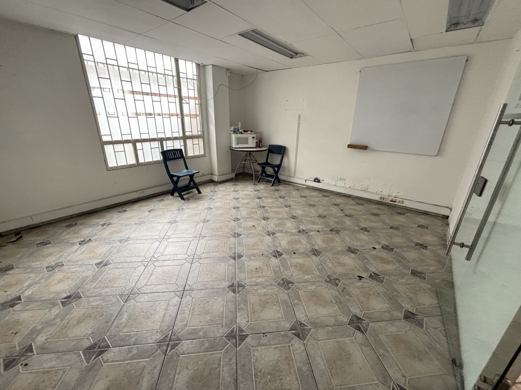 Oficina en arriendo en Santa Barbara Occidental, Bogotá, 110 m² · foto 6 de 18