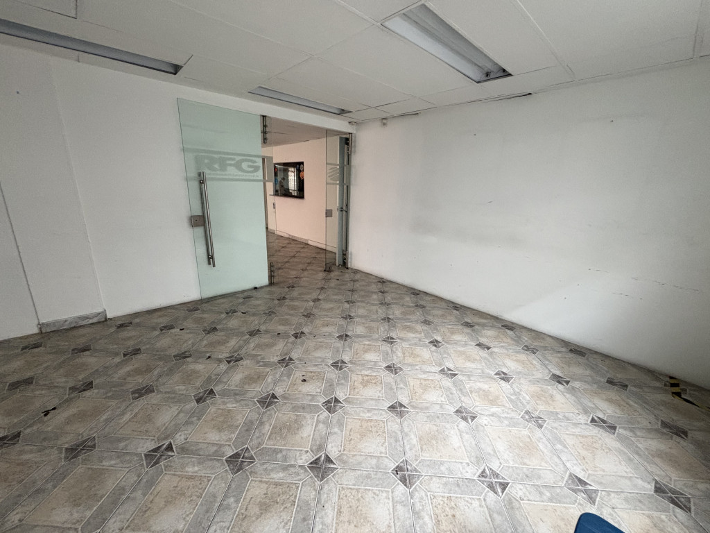 Oficina en arriendo en Santa Barbara Occidental, Bogotá, 110 m² · foto 7 de 18