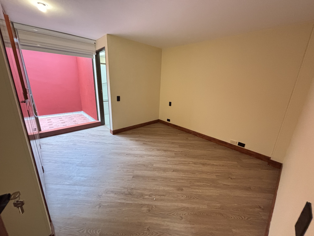 Apartamento de 3 alcobas en arriendo en Cedritos, Bogotá, 135 m² · foto 11 de 24