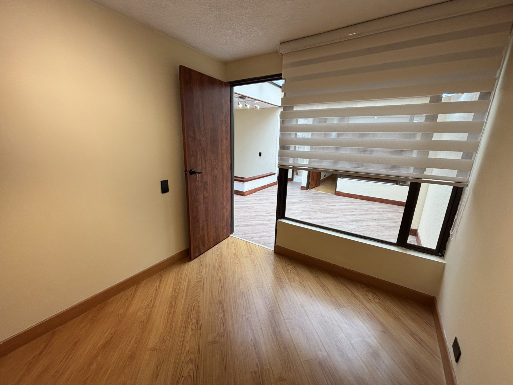 Apartamento de 3 alcobas en arriendo en Cedritos, Bogotá, 135 m² · foto 21 de 24