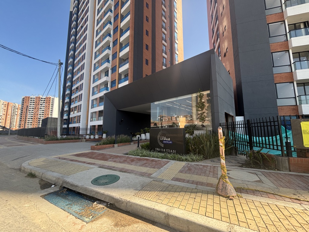 {{ ucwords(strtolower($similar['type'])) }}