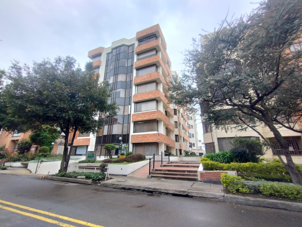 {{ ucwords(strtolower($similar['type'])) }}