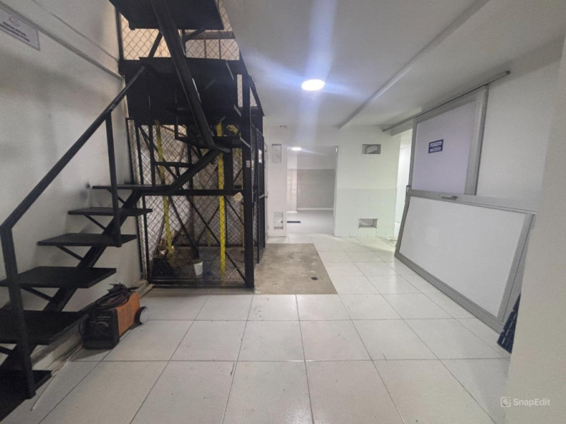 Bodega en arriendo en Toberin, Bogotá, 900 m² · foto 2 de 22