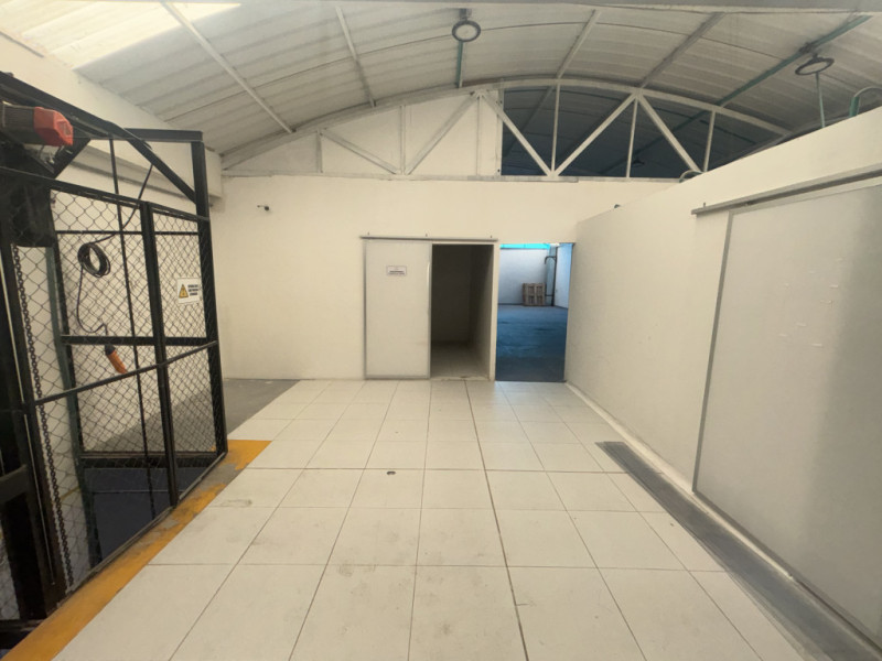 Bodega en arriendo en Toberin, Bogotá, 900 m² · foto 16 de 22