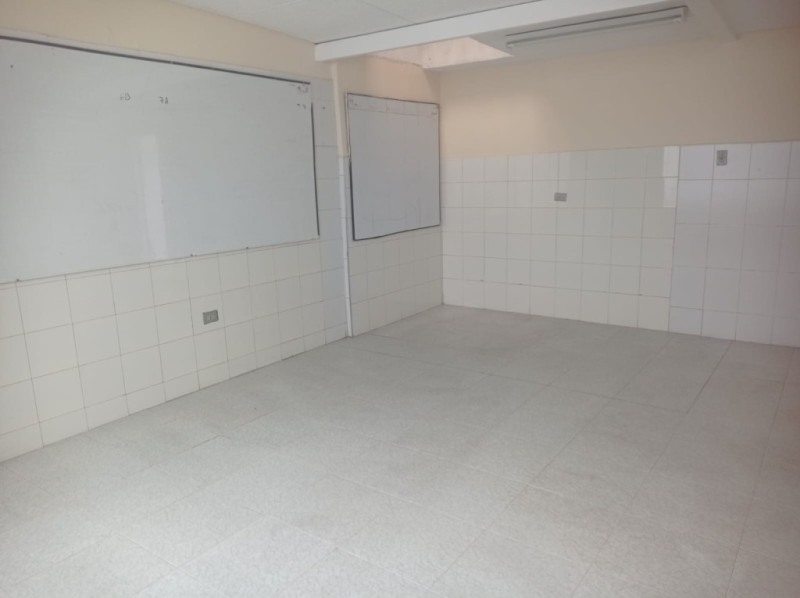 Casa de 13 alcobas en venta en La Castellana, Bogotá, 400 m² · foto 9 de 21