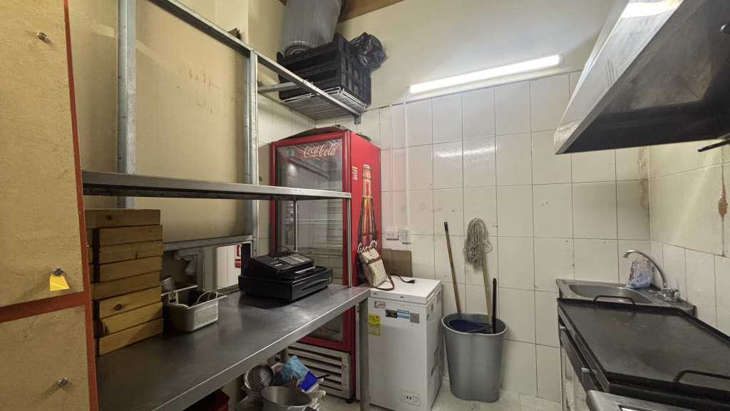 Local en arriendo en Chapinero, Bogotá, 10 m² · foto 8 de 13