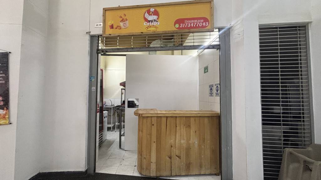 Local en arriendo en Chapinero, Bogotá, 10 m² · foto 2 de 13