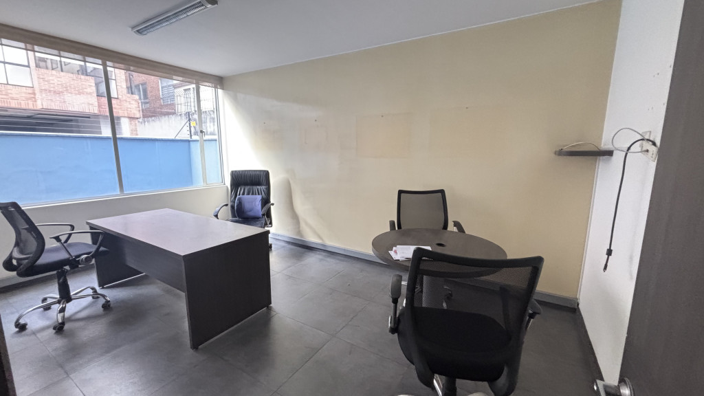 Oficina en arriendo en Santa Barbara Occidental, Bogotá, 94 m² · foto 13 de 19
