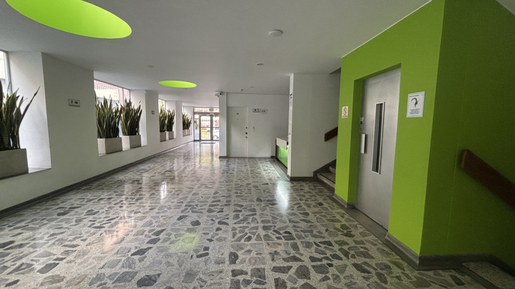 Oficina en arriendo en Santa Barbara Occidental, Bogotá, 94 m² · foto 16 de 19
