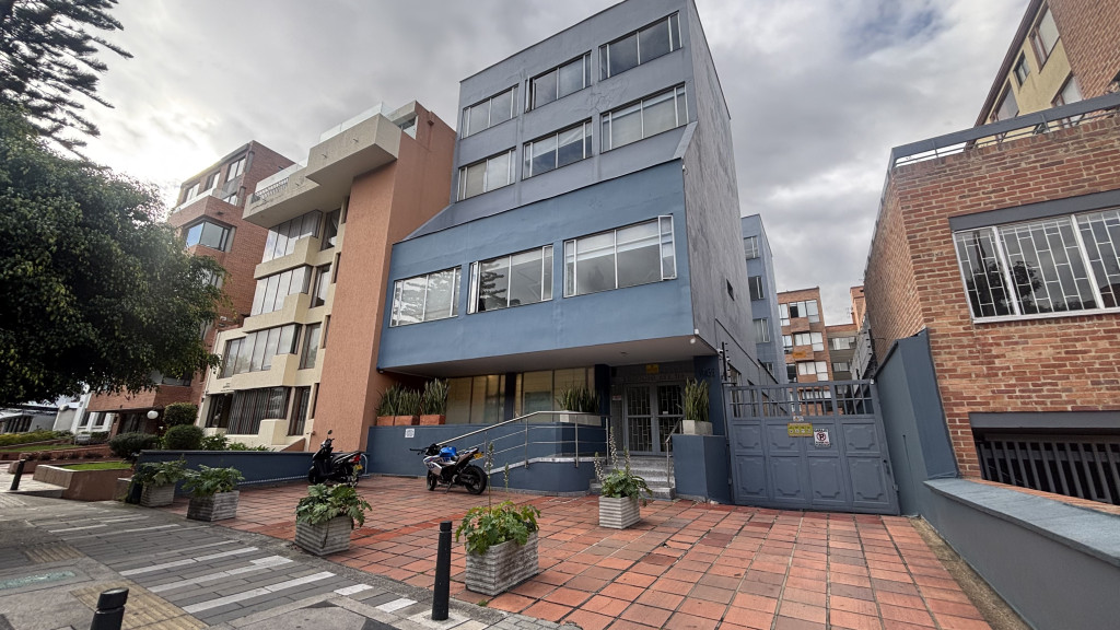 Oficina en arriendo en Santa Barbara Occidental, Bogotá, 94 m² · foto 19 de 19