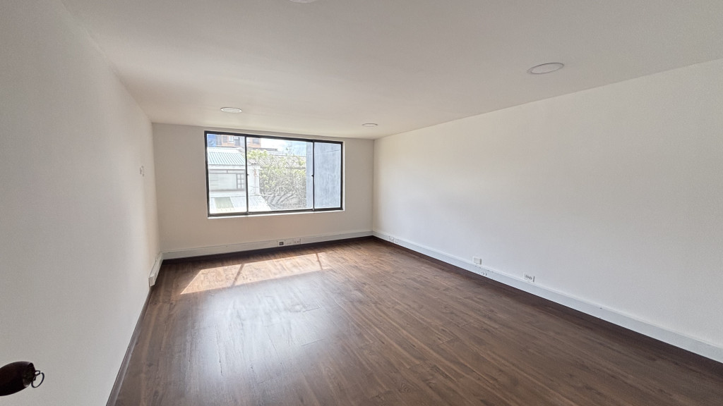 Edificio en arriendo en La Castellana, Bogotá, 420 m² · foto 21 de 24