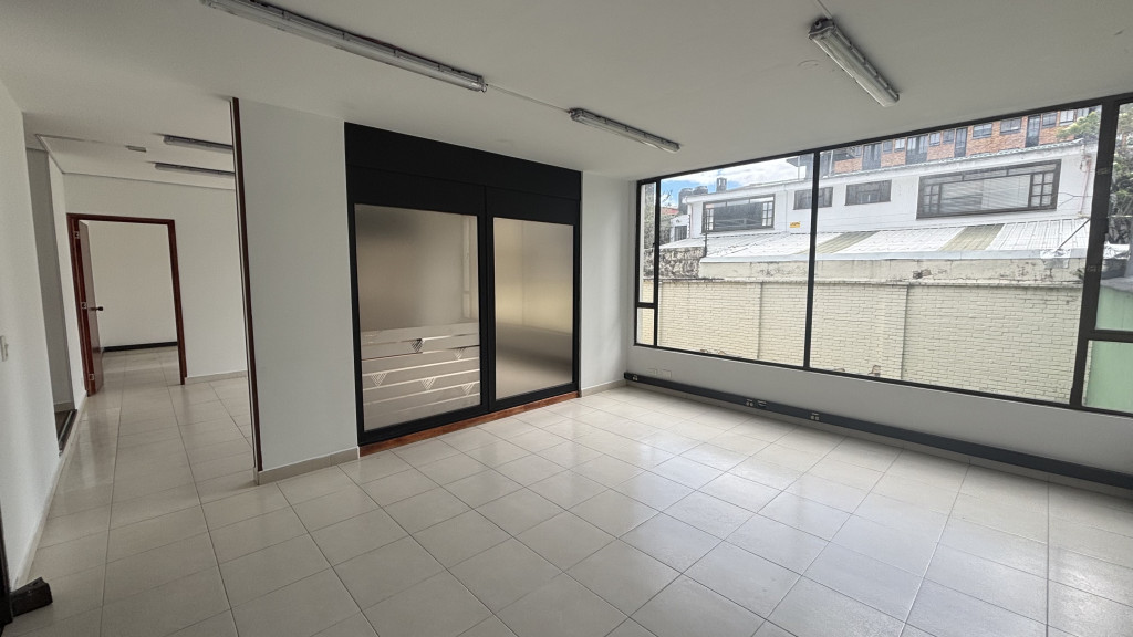 Casa en venta en La Castellana, Bogotá · foto 9 de 24