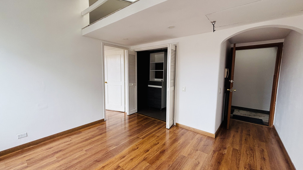 Apartamento en arriendo en Chico Norte, Bogotá · foto 4 de 19