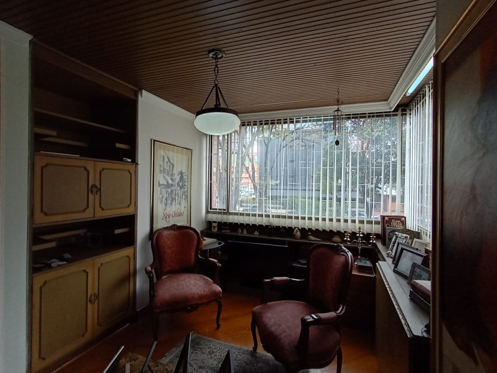 Apartamento de 3 alcobas en venta en Chico Norte, Bogotá, 178 m² · foto 9 de 24