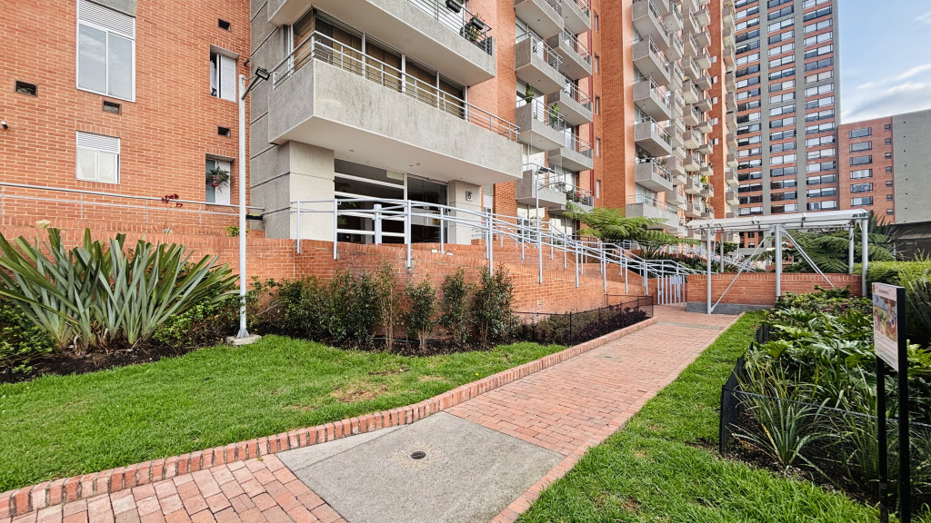 Apartamento de 1 alcoba en arriendo en Chapinero Alto, Bogotá, 60 m² · foto 13 de 17