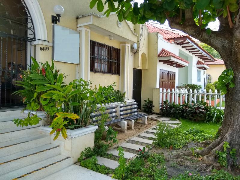 {{ ucwords(strtolower($similar['type'])) }}