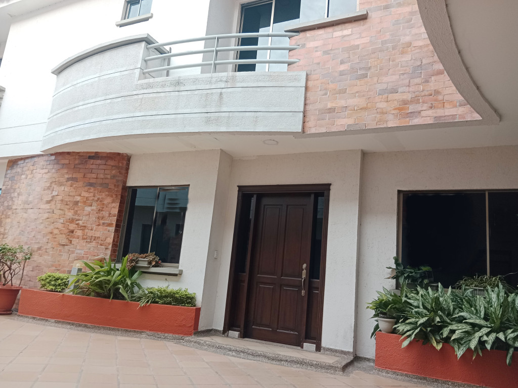 {{ ucwords(strtolower($similar['type'])) }}